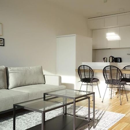 Apartment With Terrace Near Metro Station And Spa Wien Exterior foto