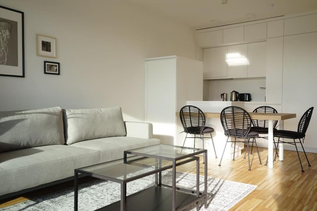 Apartment With Terrace Near Metro Station And Spa Wien Exterior foto