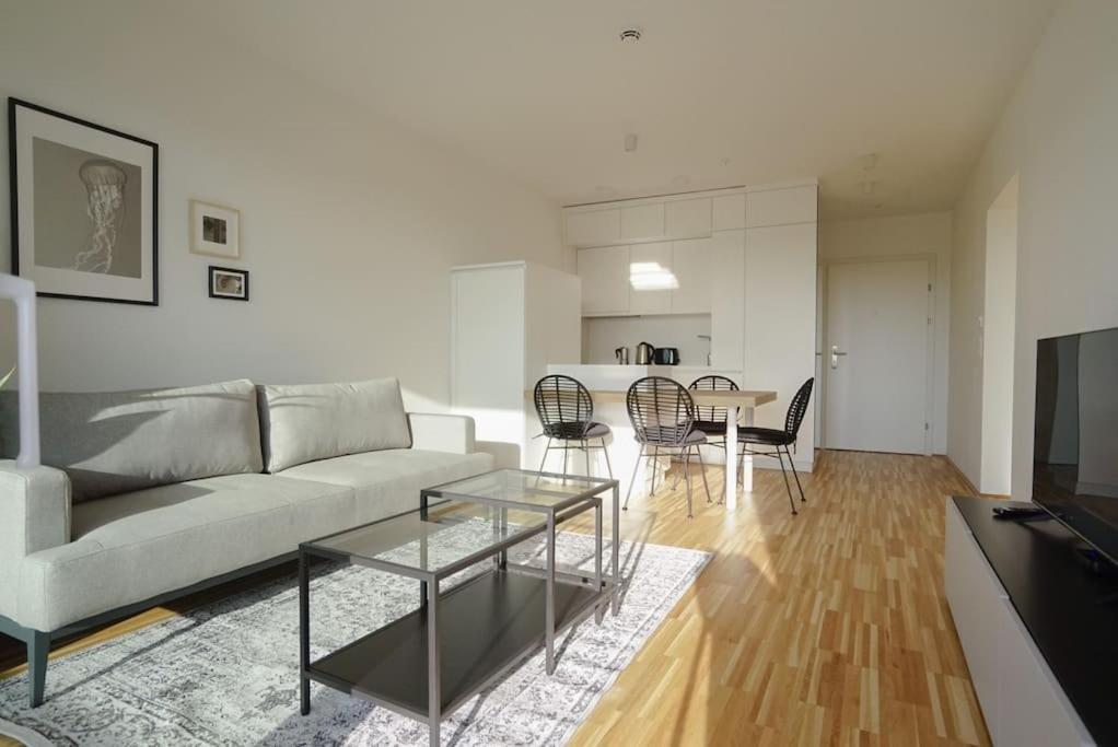 Apartment With Terrace Near Metro Station And Spa Wien Exterior foto