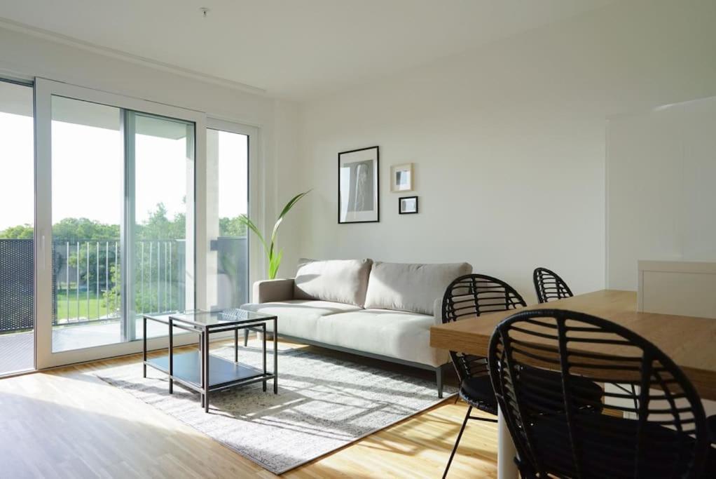 Apartment With Terrace Near Metro Station And Spa Wien Exterior foto
